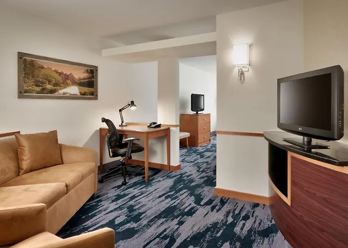 Fairfield & By Marriott Tallahassee