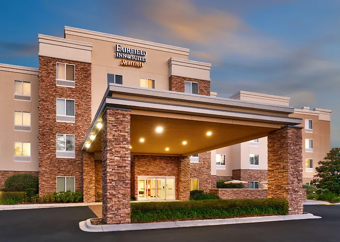 Fairfield & By Marriott