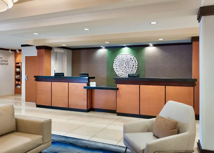Fairfield & By Marriott 3*