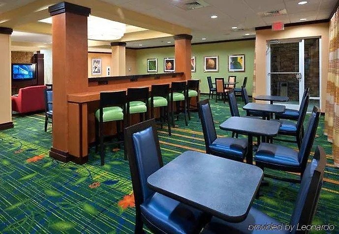 Fairfield By Marriott & Hotel